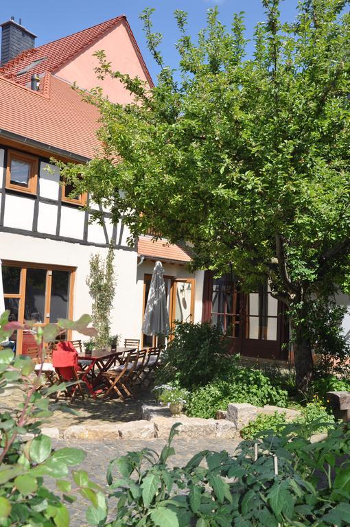 Gastezimmer Am Hof Frankfurt am Main Exteriör bild