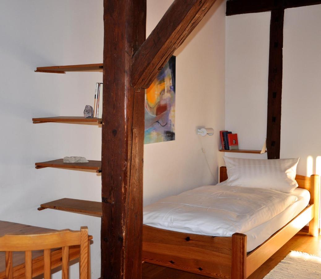 Gastezimmer Am Hof Frankfurt am Main Exteriör bild
